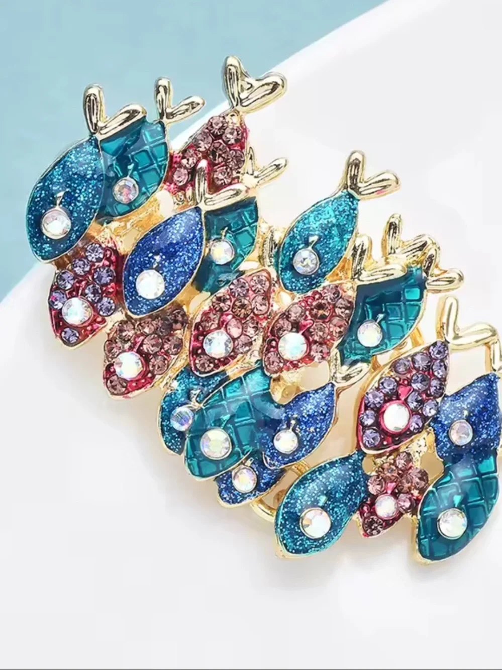 Colorful Crystal Fish Stretch Brooch